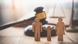 8 Tips for Choosing the Right Family Lawyer