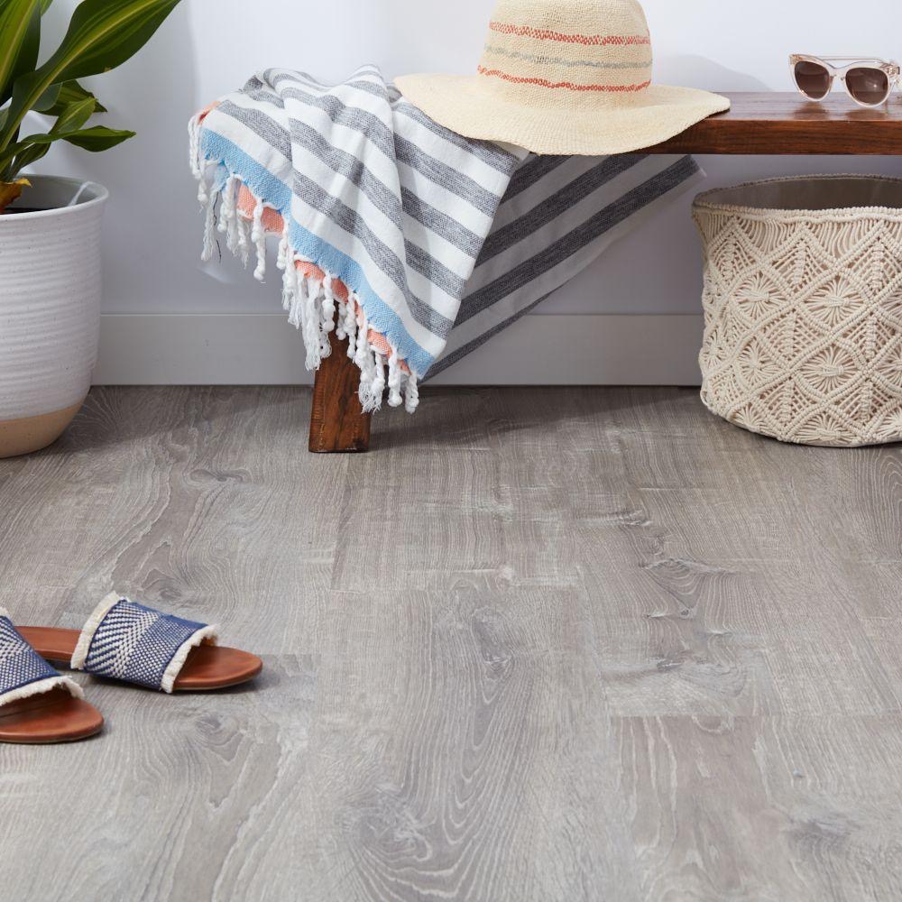 Vinyl Flooring, Cement Terrazzo Tiles & Epoxy Flooring in Dubai: A Complete Comparison
